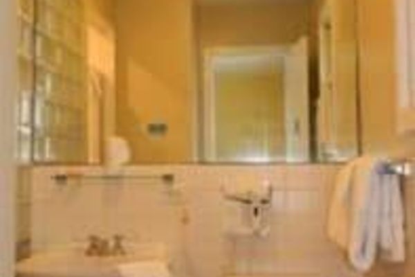 380 Inn (East Hampton)